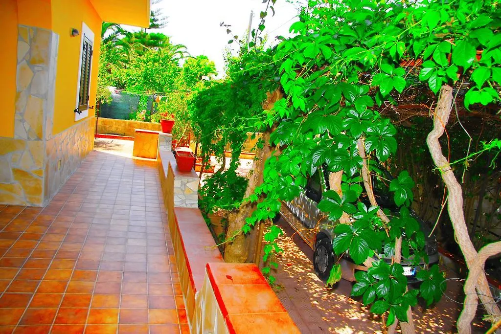 Happy Holiday Villa Syracuse Italy